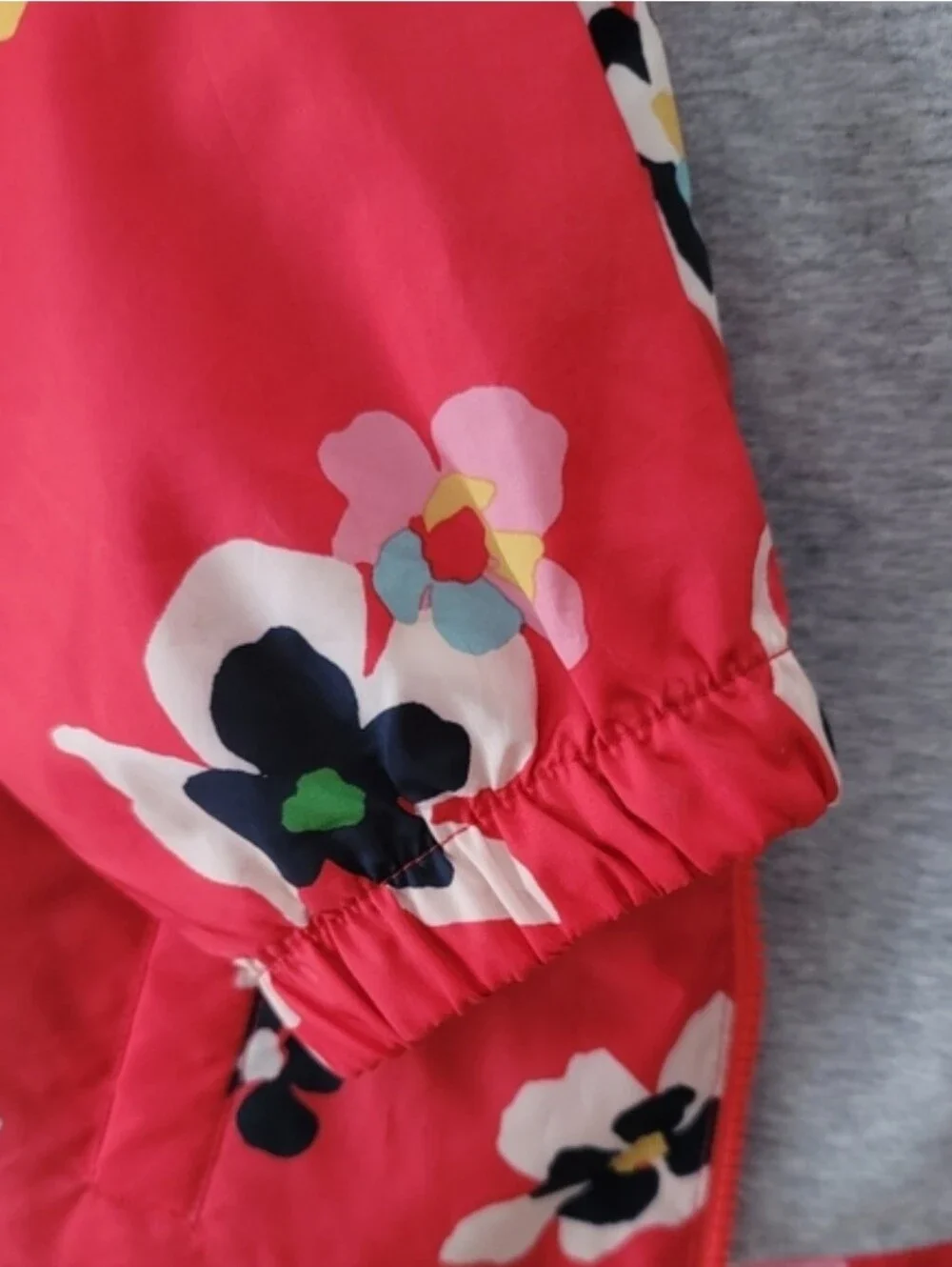 NWOT GAP Kids Red Floral Hooded Raincoat, Size XL (12-13)